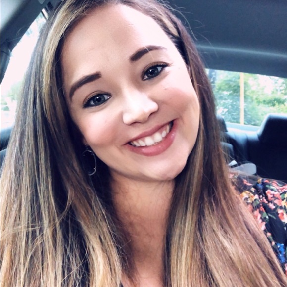 Meet your Posher, Starla - Picture 1 of 1